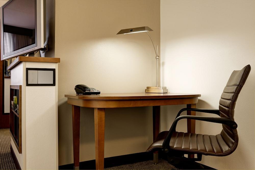 Hyatt Place Atlanta Airport South
